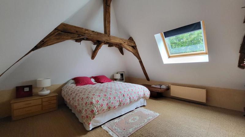 Maison - 305 m² - 10 pièces