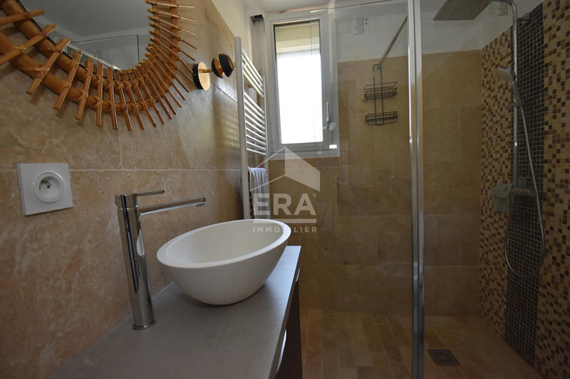 Maison - 144 m² - 5 pièces