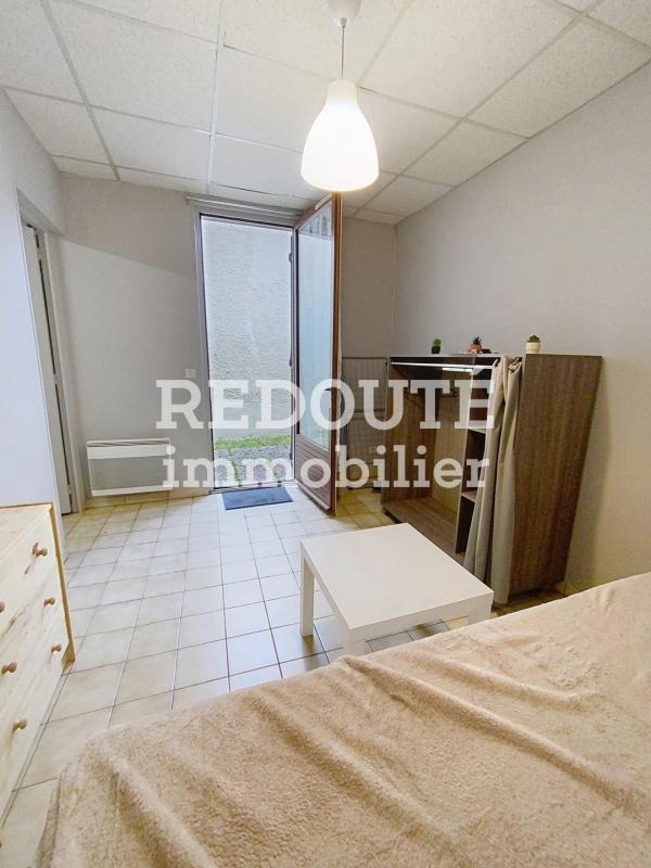 Studio - 50 m² - 1 pièce