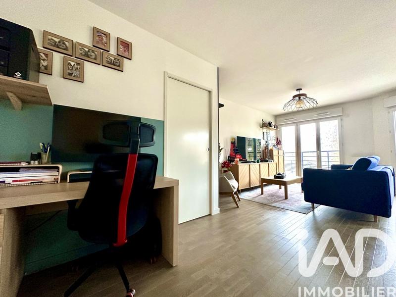 Appartement - 90 m² - 4 pièces