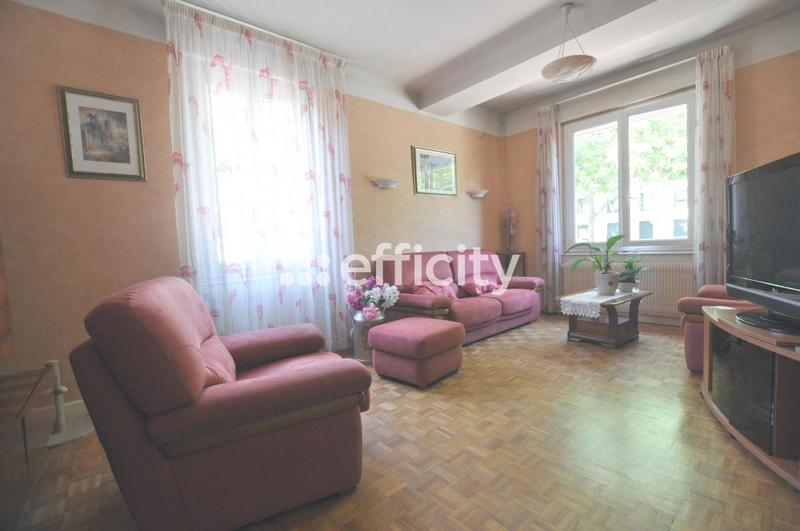 Maison - 157 m² - 6 pièces