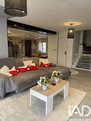 Maison - 160 m² - 8 pièces