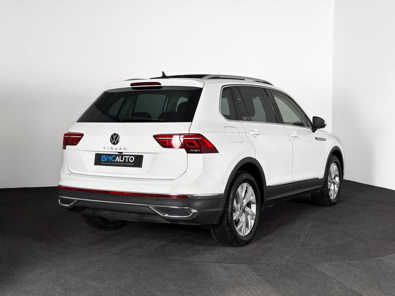 Volkswagen Tiguan 2.0 Tdi 150ch Dsg Elegance Ja18 Digital Cockpit Matrix Led Camera Carplay Attelage