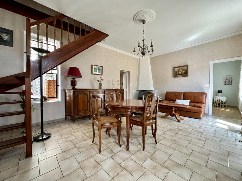 Maison - 94 m² - 4 pièces