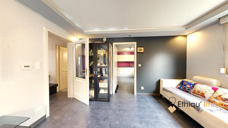 Appartement - 76 m² - 3 pièces