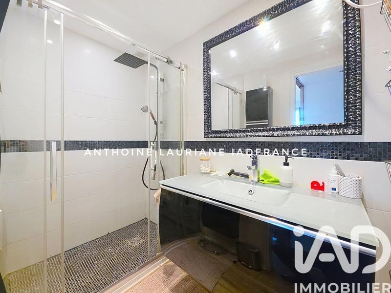 Appartement - 102 m² - 4 pièces