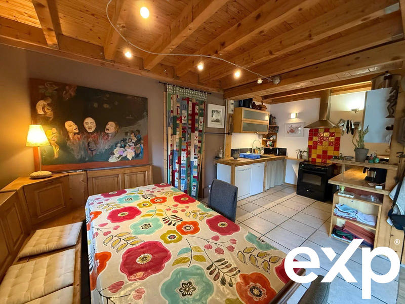 Maison - 100 m² - 3 pièces