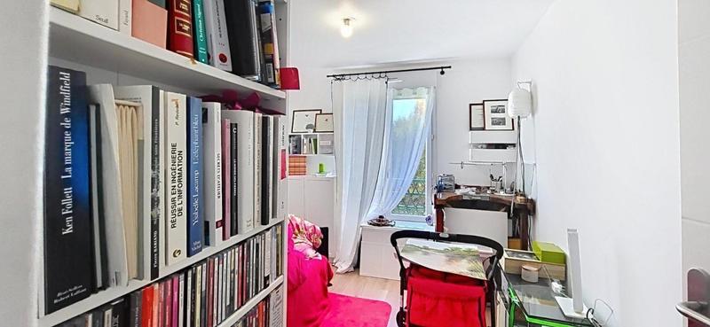 Appartement - 80 m² - 3 pièces