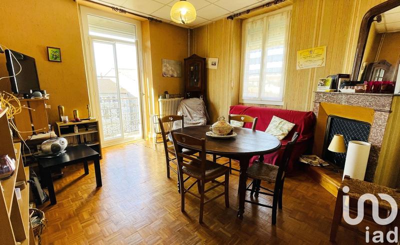 Maison - 247 m² - 8 pièces