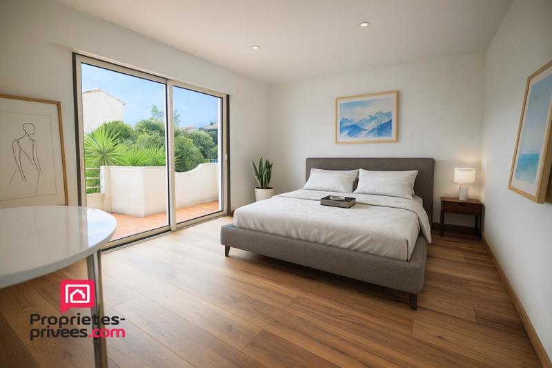 Villa - 255 m² - 9 pièces