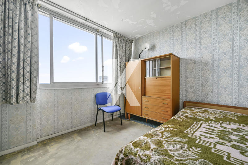 Appartement - 93 m² - 5 pièces