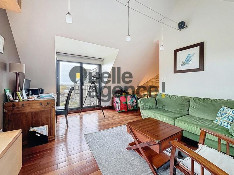 Maison - 159 m² - 7 pièces