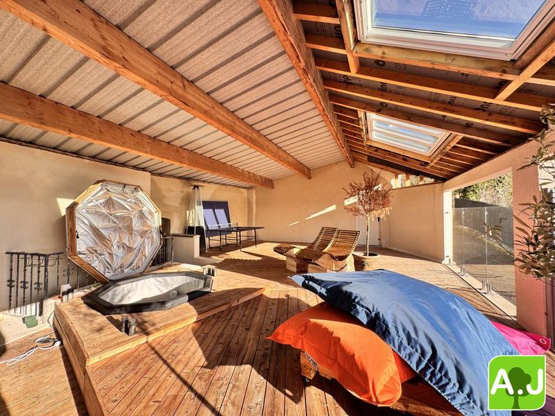 Maison ancienne - 137 m² - 7 pièces