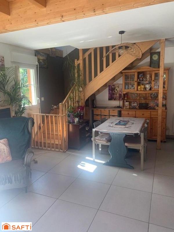 Maison - 95 m² - 4 pièces