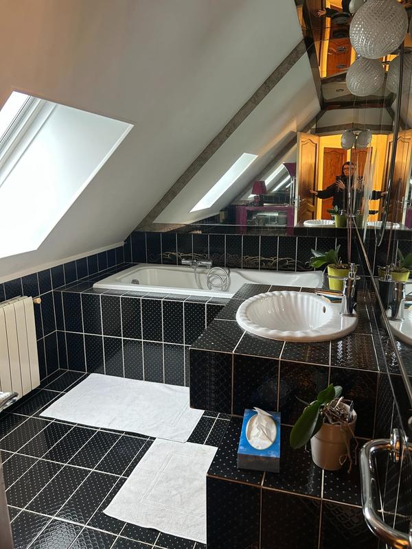 Maison - 189 m² - 8 pièces