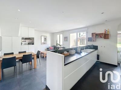 Duplex - 102 m² - 5 pièces