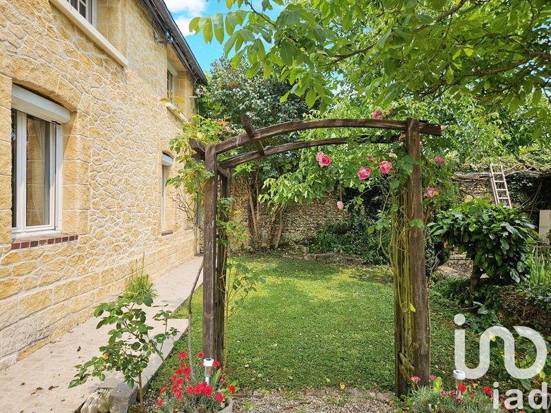 Maison - 381 m² - 11 pièces