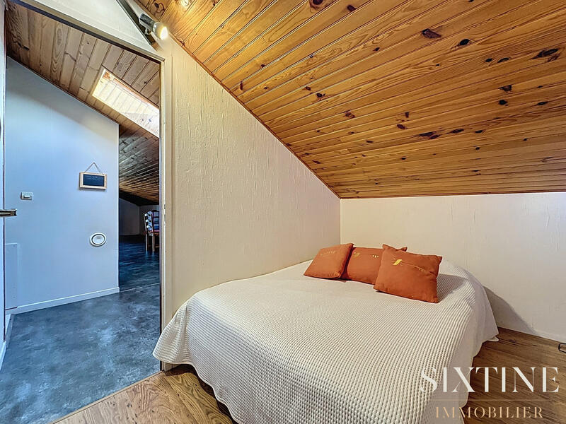 Maison - 150 m² - 7 pièces