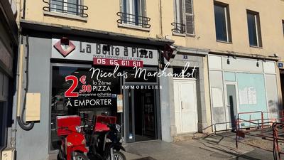 Local commercial - 210 m² - 2 pièces