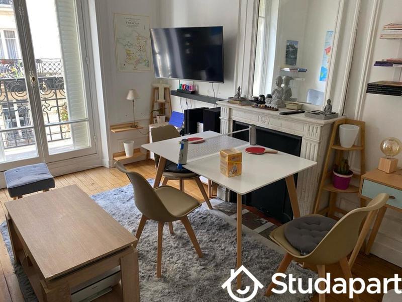 Chambre - 15 m² - 1 pièce