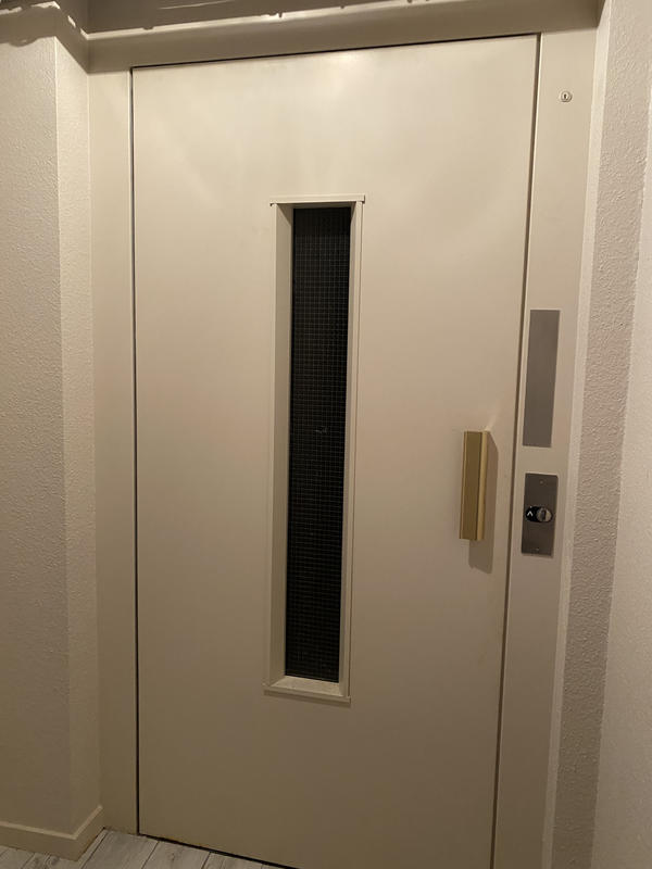 Maison - 230 m² - 7 pièces