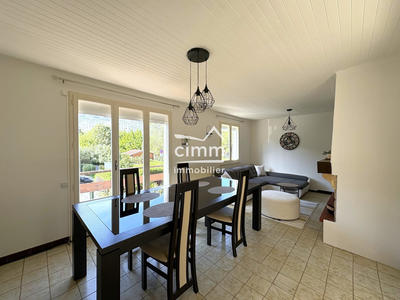 Maison - 103 m² - 5 pièces