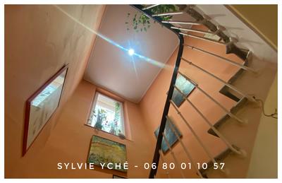 Maison de ville - 160 m² - 6 pièces