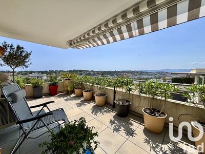 Appartement - 115 m² - 5 pièces