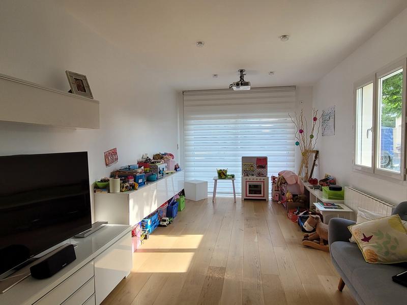 Maison - 148 m² - 7 pièces