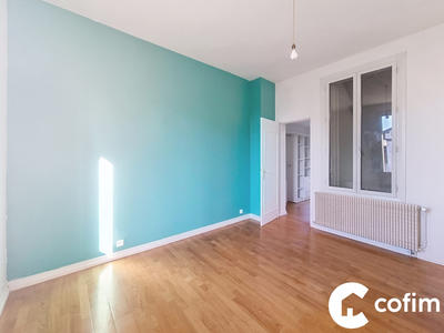 Maison - 127 m² - 4 pièces