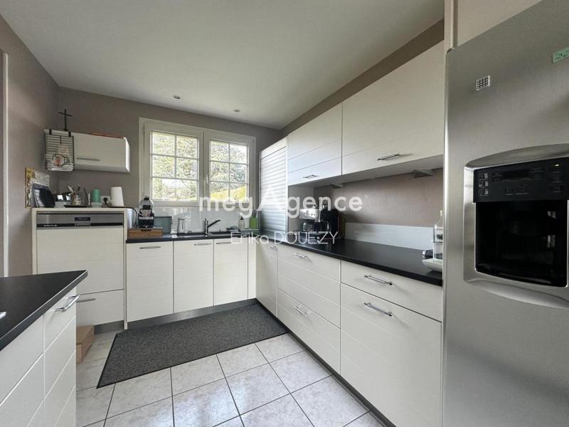 Maison - 215 m² - 7 pièces