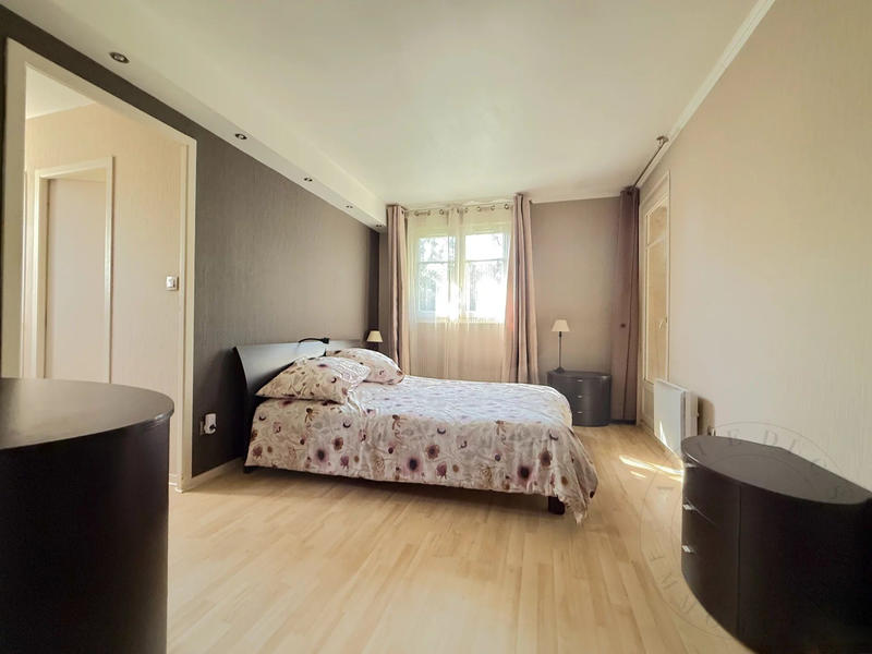 Maison - 131 m² - 6 pièces