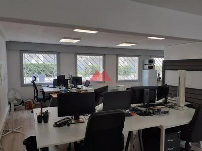 Local commercial - 71 m² - 1 pièce