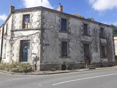 Maison - 200 m² - 6 pièces