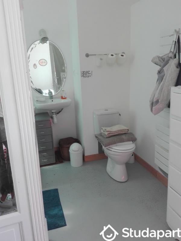 Chambre - 13 m² - 1 pièce