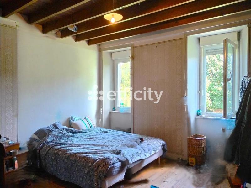 Maison - 160 m² - 8 pièces