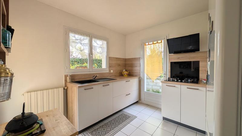 Villa - 100 m² - 5 pièces