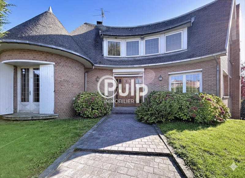 Maison d'architecte - 190 m² - 12 pièces