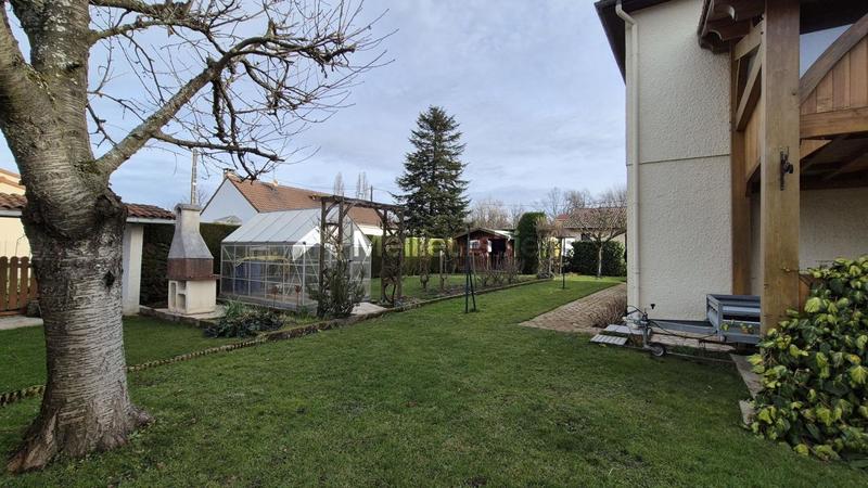 Maison - 113 m² - 6 pièces