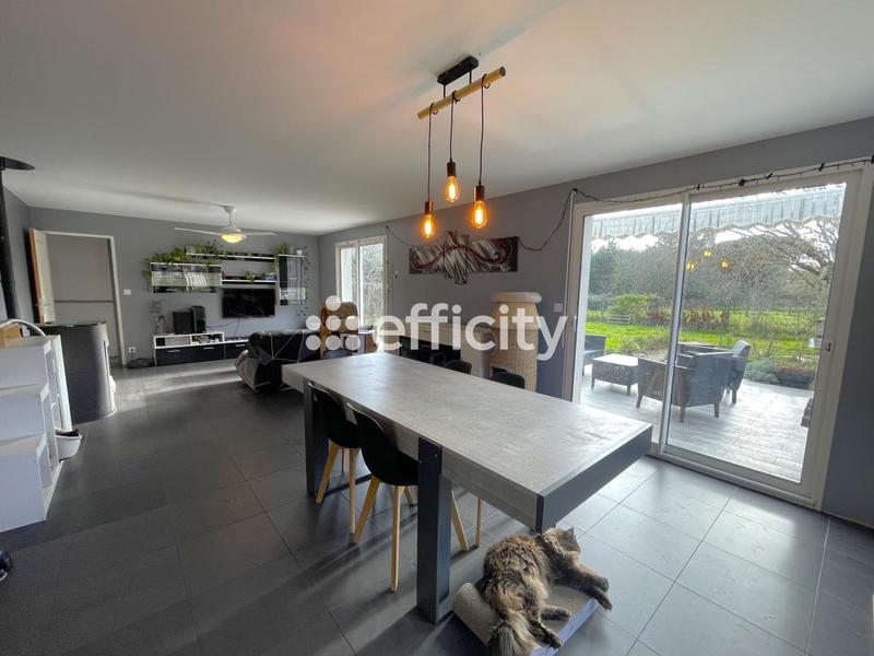 Pavillon - 80 m² - 4 pièces