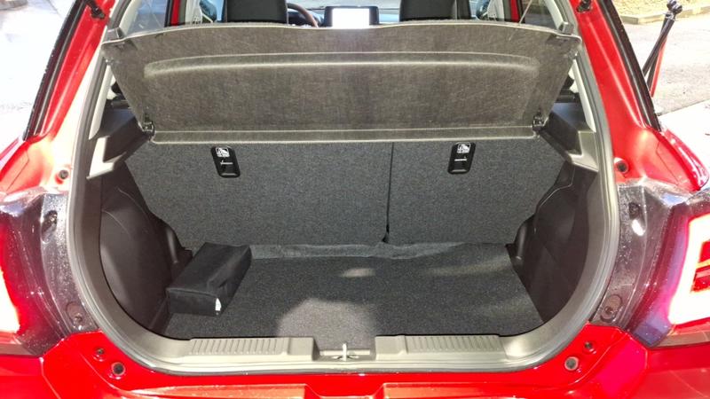 Suzuki Swift VII 1.2 Hybrid Pack Cvt