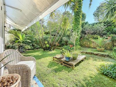 Appartement - 61 m² - 2 pièces