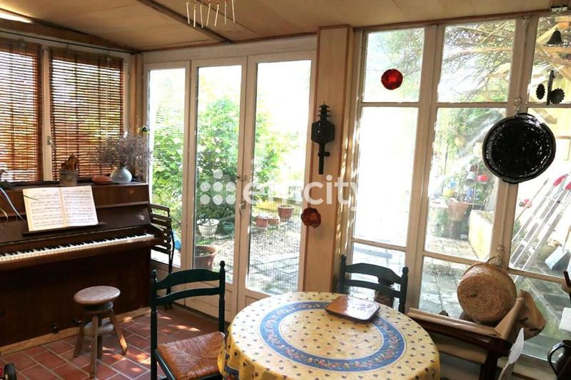 Maison - 95 m² - 4 pièces