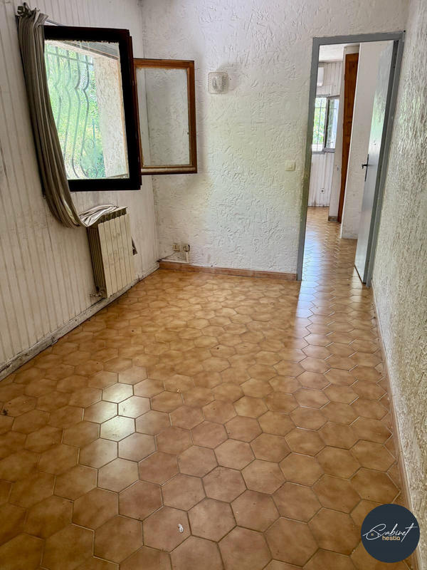 Appartement - 94 m² - 4 pièces