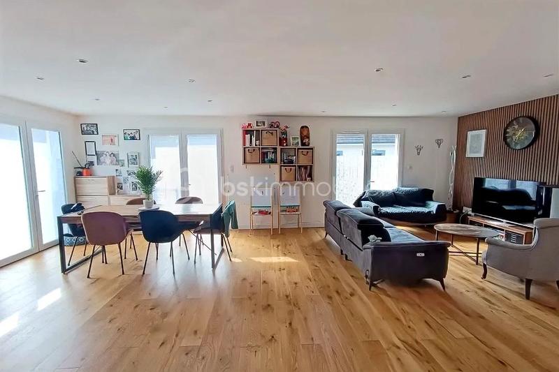 Maison - 125 m² - 7 pièces