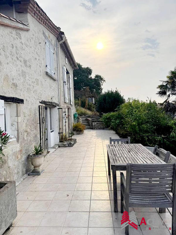 Maison - 91 m² - 4 pièces