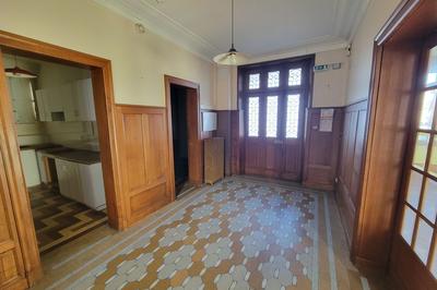 Maison bourgeoise - 175 m² - 1 pièce