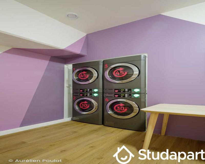 Chambre - 110 m² - 1 pièce