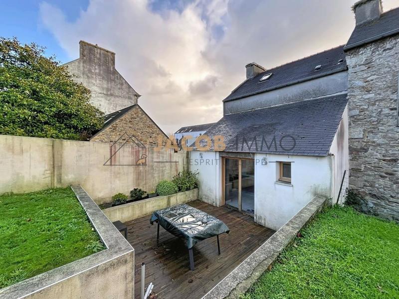 Maison - 62 m² - 5 pièces