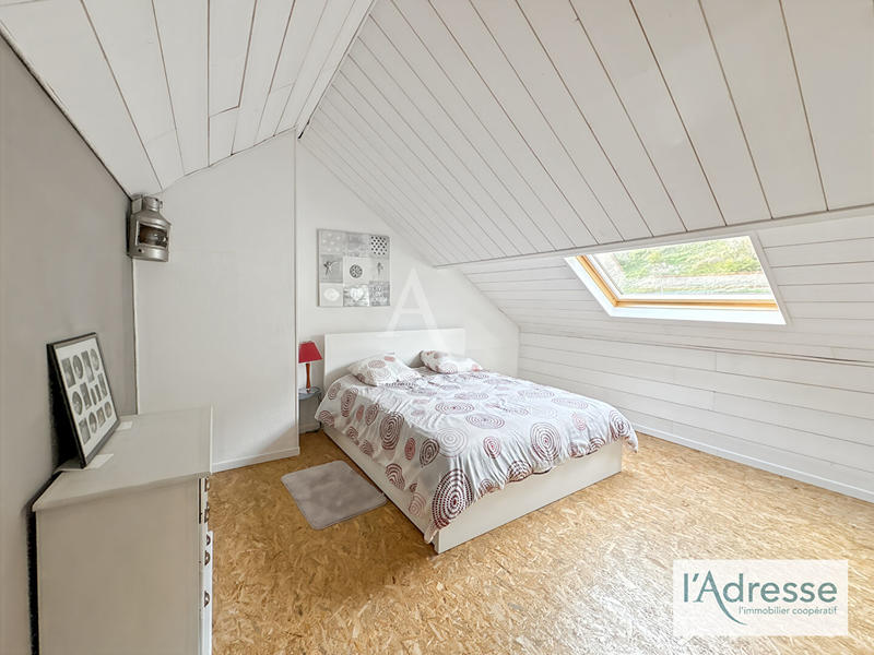 Maison - 140 m² - 7 pièces